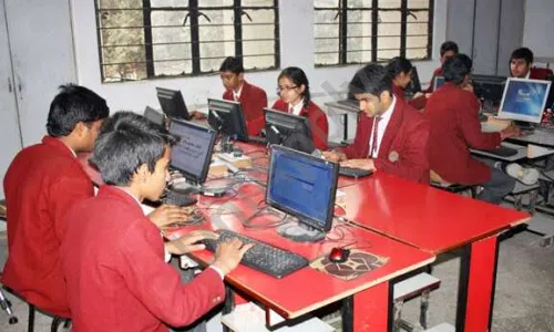 The Adarsh School, Kirti Nagar, Delhi Computer Lab