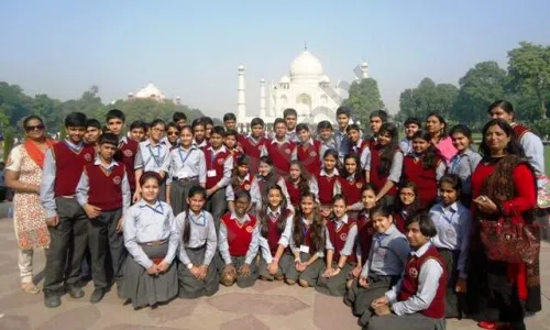 The Lawrence Public School, Janakpuri, Delhi School Trip
