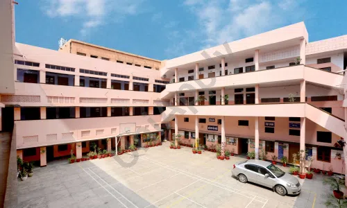 K.L. Mehta Dayanand Public Senior Secondary School, Nehru Ground, Faridabad School Building