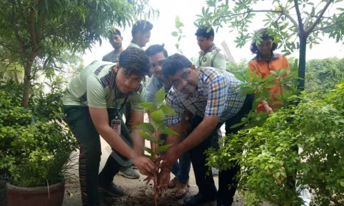 Kundan Green Valley School, Ballabgarh, Faridabad Gardening
