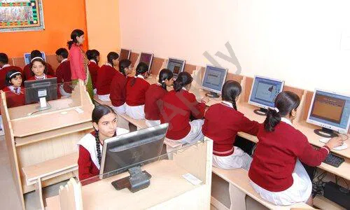 Saraswati Shishu Sadan Senior Secondary School, Tigaon, Greater Faridabad, Faridabad Computer Lab