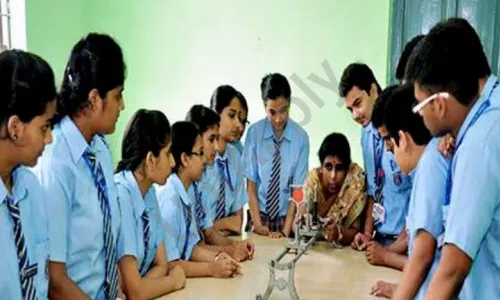 Modern School, Sector 17, Faridabad Science Lab