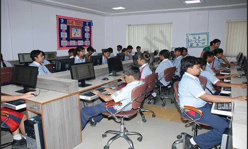 Shiva Public School, Sikri, Ballabgarh, Faridabad Computer Lab