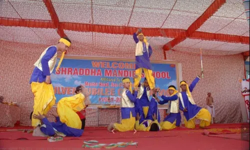 Shraddha Mandir School, Sector 87, Greater Faridabad, Faridabad Dance
