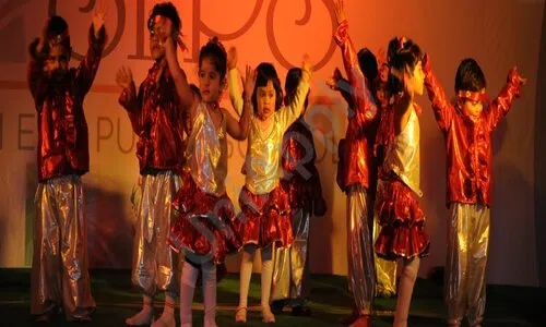 South End Public School, Charmwood Village, Faridabad Dance