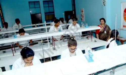 St. Mary's Convent School, Sector 82, Faridabad Science Lab