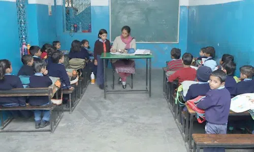 Urmila Vidya Niketan School, Sector 52, Faridabad Classroom