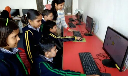 V.K International School, Sector 91, Faridabad Computer Lab