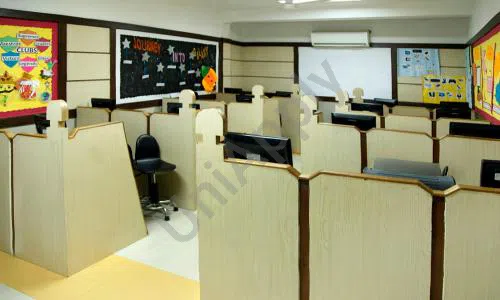 Presidium School, Sector 5, Gurugram Computer Lab