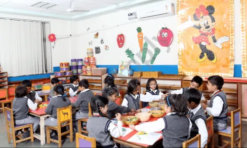 Amity International School, Sector 43, Gurugram Classroom