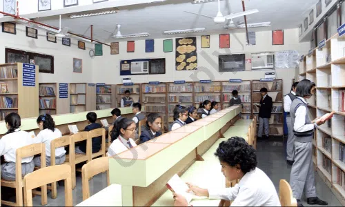 Amity International School, Sector 43, Gurugram Library/Reading Room