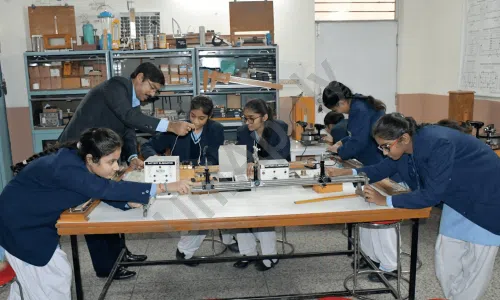 Lord Jesus Public School, Sector 8, Gurugram Robotics Lab