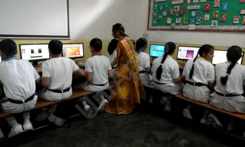 Lt. Atul Katarya Memorial School, Sheetla Mata Parisar, Gurugram Computer Lab
