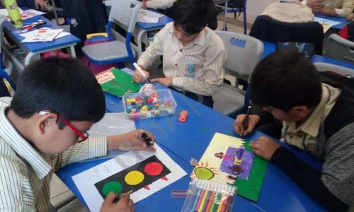 Narayana e-Techno School, South City 2, Gurugram Art and Craft