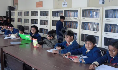 Rabindranath World School, Dlf Phase 3, Gurugram Library/Reading Room 1
