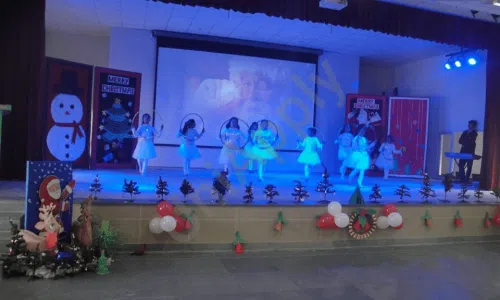 S D Adarsh Vidyalaya, Sector 47, Gurugram Dance