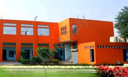 DS Arya Senior Secondary School, Patel Nagar, Bahadurgarh School Building