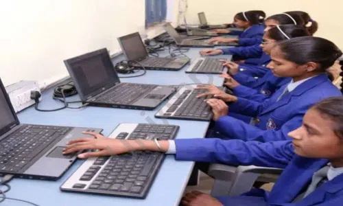 DS Arya Senior Secondary School, Patel Nagar, Bahadurgarh Computer Lab