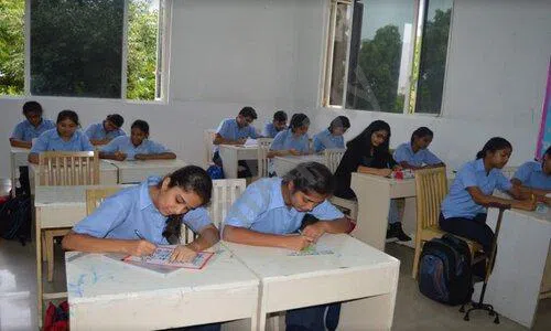 Swarnprastha Public School, Sector 19, Sonipat Classroom