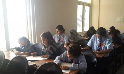 Karan Singh Memorial Senior Secondary School, Khanda, Sonipat Classroom