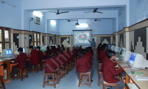 Maharani Laxmi Bai Neo Convent Public School, Bhadana, Sonipat Computer Lab