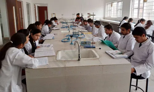 Tika Ram Model School, West Ram Nagar, Sonipat Science Lab