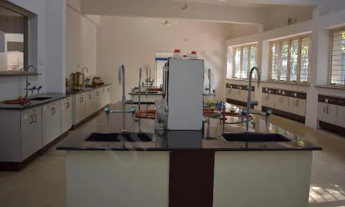 Auro Mirra International School, Halasuru, Bangalore Science Lab 1