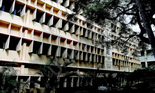 Baldwin Boys' High School, Richmond Town, Bangalore School Building