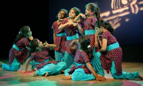 Chitrakoota School, Mutharayana Nagar, Gnana Bharathi, Bangalore Dance