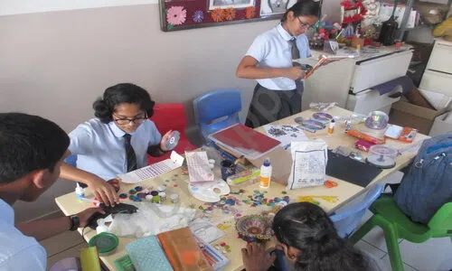 Clarence Public School, Jp Nagar, Bangalore Art and Craft