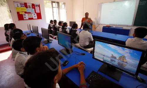 SKEI- Smt. Kamalabai Educational Institution, Vasanth Nagar, Bangalore Computer Lab