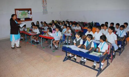 Deva Matha Central School, Vidyaranyapura, Bangalore Classroom 1