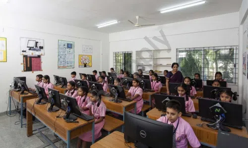 Indira Priyadarshini School, Phase 3, Jp Nagar, Bangalore Computer Lab