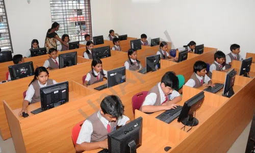 Lalith Castle International School, Rr Nagar, Bangalore Computer Lab