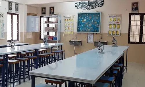 MG School for Excellence, Ramanashree Enclave, Bilekahalli, Bangalore Science Lab