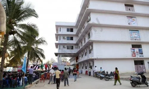 Narayana Olympiad School, Sahakar Nagar, Bangalore School Building 1