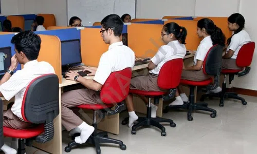 National Public School, Sector 4, Hsr Layout, Bangalore Computer Lab