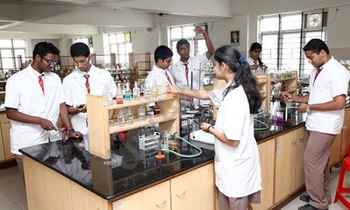 National Public School, Sector 4, Hsr Layout, Bangalore Science Lab