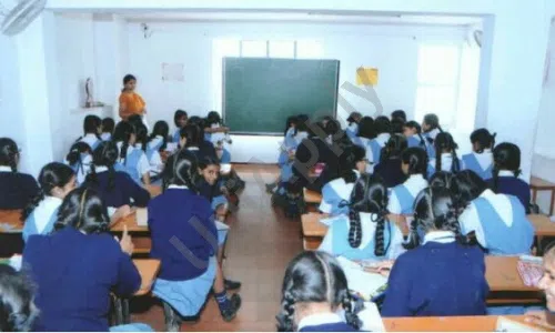 R.T. Nagar Public School, Ganganagar, Rt Nagar, Bangalore Classroom