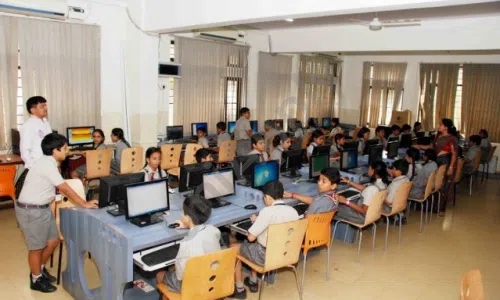Sindhi High School, Pampa Extension, Hebbal Kempapura, Bangalore Computer Lab