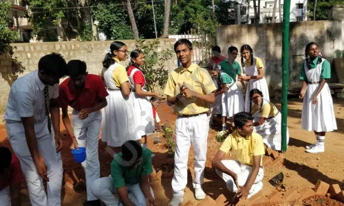 Sri Sarvajna Public School, Mc Layout, Vijayanagar, Bangalore Gardening