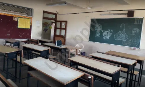 Oxford Public School, Sector 5, Kandivali West, Mumbai Classroom 1