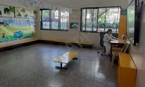 Malti Jayant Dalal School, Santacruz West, Mumbai Classroom 2