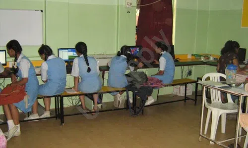 Bengali Education Society's School And Junior College, Dadar East, Mumbai Computer Lab