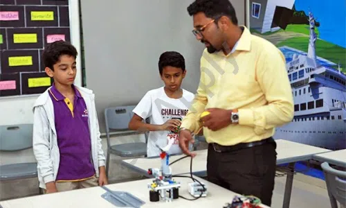 Billabong High International School, Azad Nagar, Andheri West, Mumbai Robotics Lab