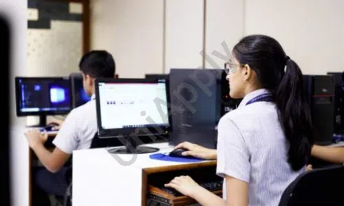 Bright Start Fellowship International School, Gowalia Tank, Tardeo, Mumbai Computer Lab