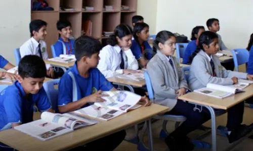 CP Goenka International School, Ic Colony, Borivali West, Mumbai Classroom