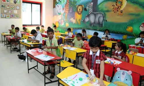Chhabildas English Medium School, Dadar West, Mumbai Classroom 1