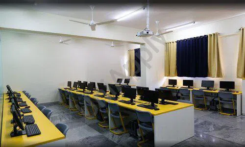 VIBGYOR High School, Ic Colony, Borivali West, Mumbai Computer Lab