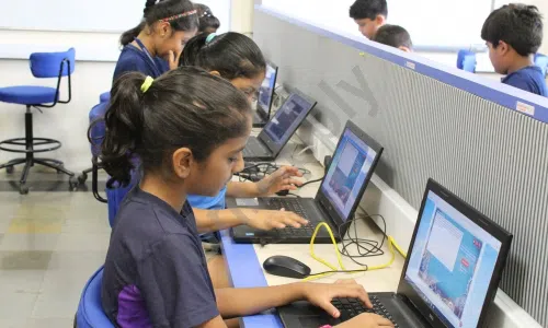 Don Bosco International School, Matunga East, Mumbai Computer Lab